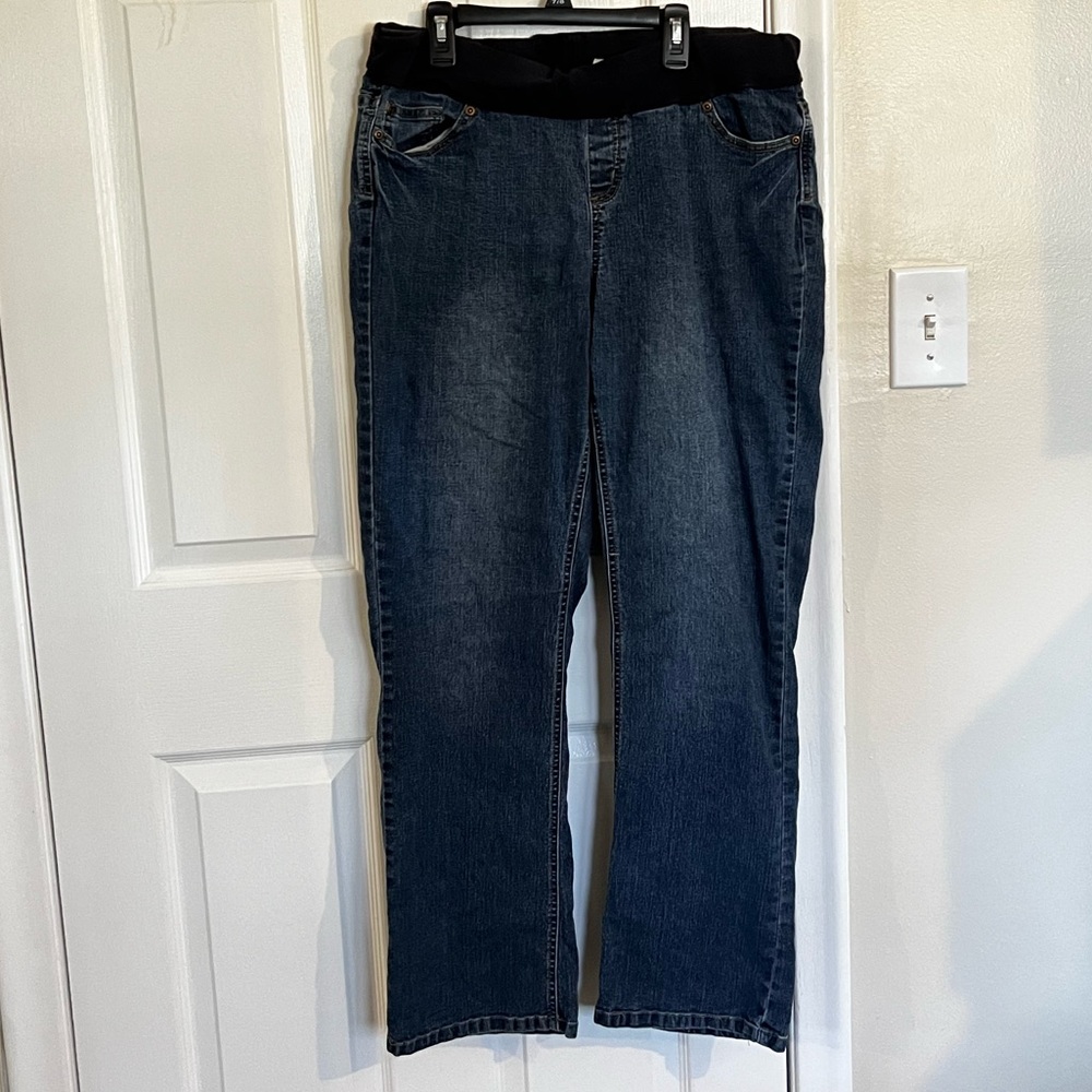 Straight leg maternity jeans